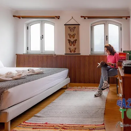 Апартаменты Olis House